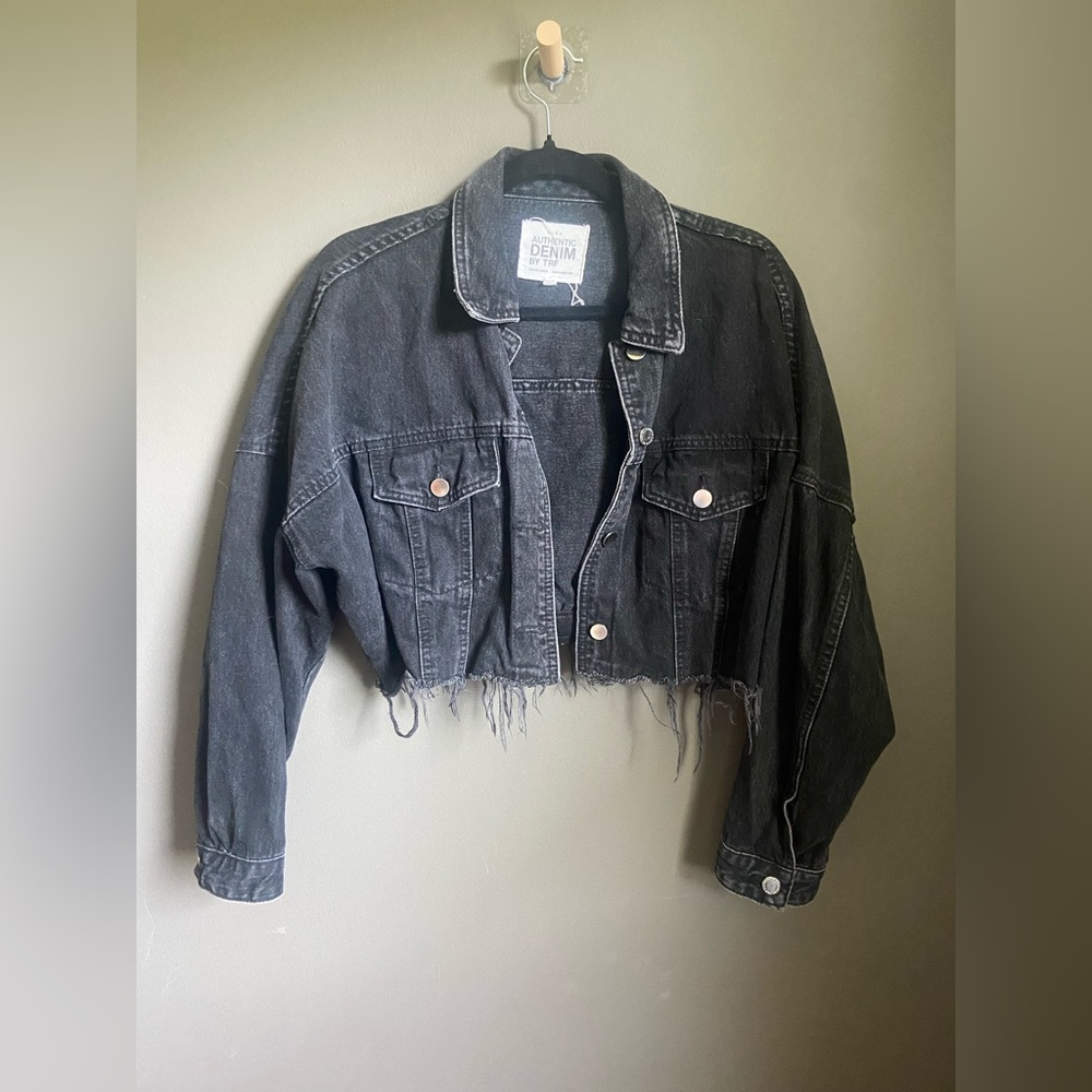 Zara Black Denim Cropped Jacket